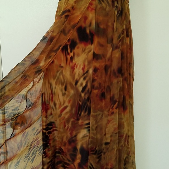 SIGNATURE BY ROBBIE BEE SILK DRESS SIZE 8P - Picture 4 of 8